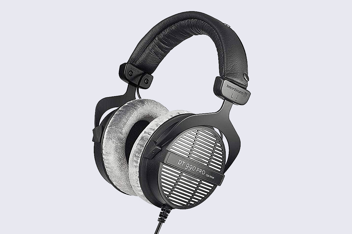 Beyerdynamic DT 990 PRO Studio Headphones